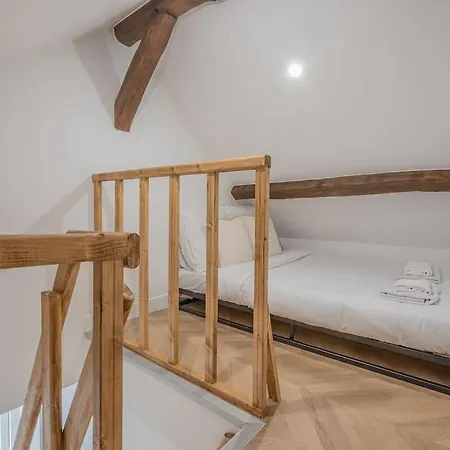 Mezzanine Coeur Du 11eme Arrondissement 파리